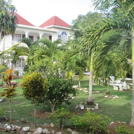 Nelsons Retreat-2